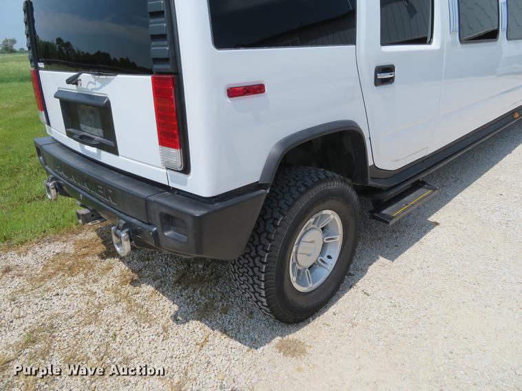 image for item EJ9614 2003 Hummer H2 limousine