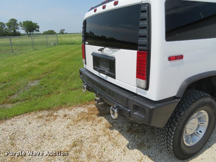 image for item EJ9614 2003 Hummer H2 limousine