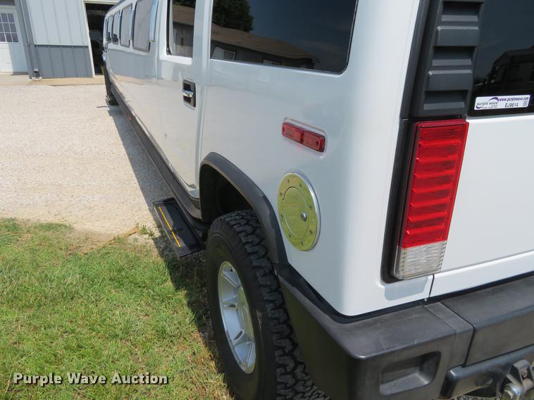 image for item EJ9614 2003 Hummer H2 limousine