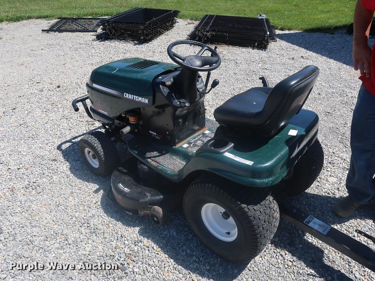 image for item EP9373 Craftsman LT1000 lawn mower