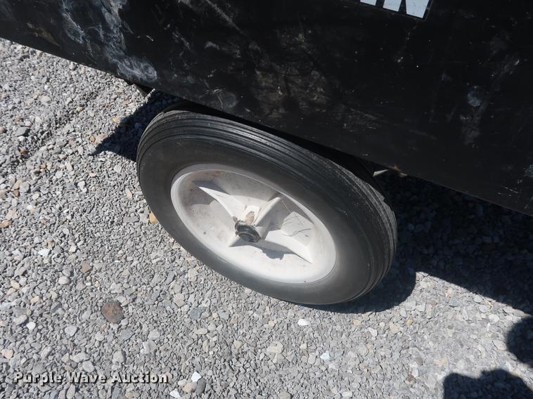 image for item EP9373 Craftsman LT1000 lawn mower