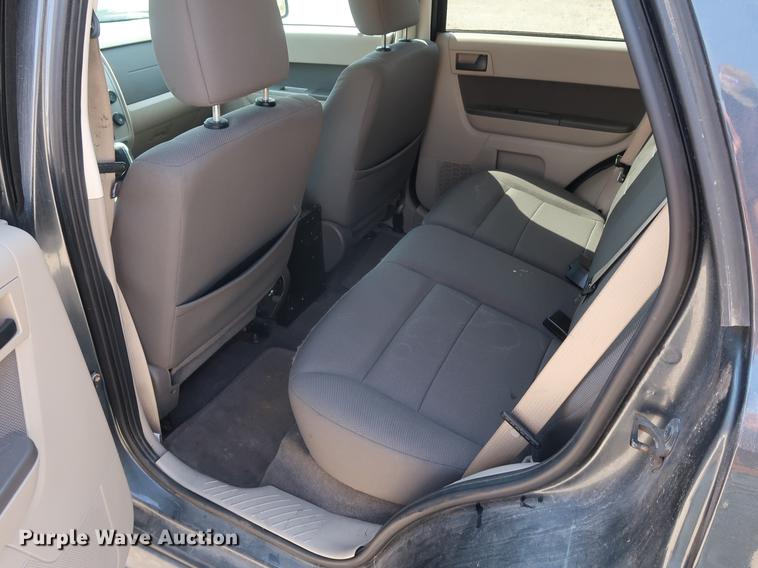 image for item EP9415 2009 Ford Escape Hybrid SUV