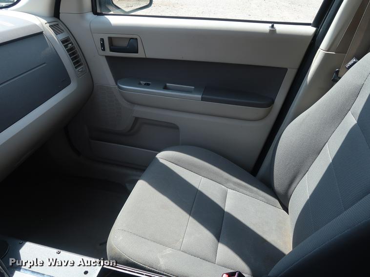 image for item EP9415 2009 Ford Escape Hybrid SUV