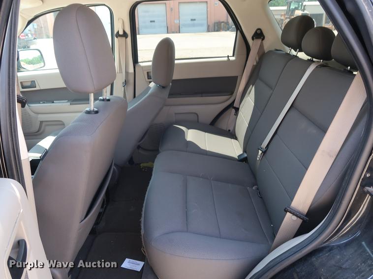image for item EP9416 2009 Ford Escape Hybrid SUV