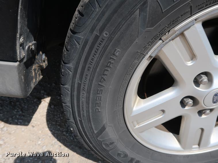 image for item EP9416 2009 Ford Escape Hybrid SUV