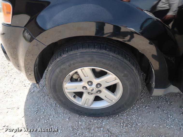 image for item EP9416 2009 Ford Escape Hybrid SUV