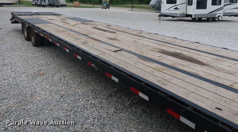 image for item EP9419 2016 Big Tex 25GNHD equipment trailer