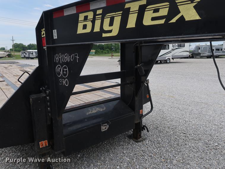 image for item EP9419 2016 Big Tex 25GNHD equipment trailer