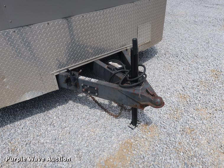 image for item EP9420 2000 Haulmark enclosed cargo trailer