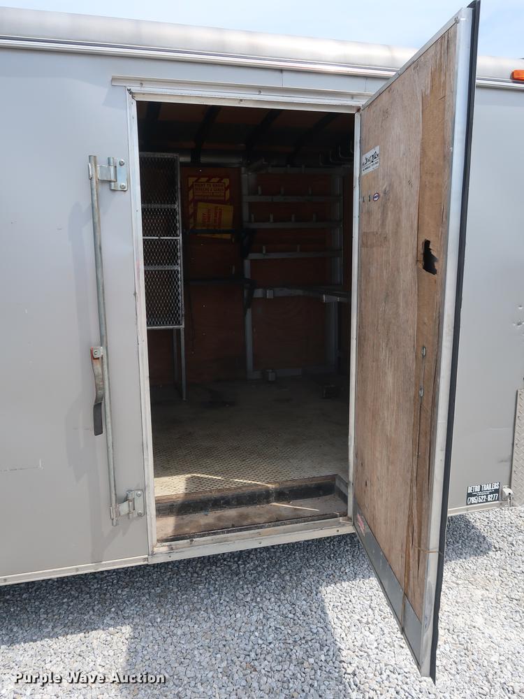 image for item EP9420 2000 Haulmark enclosed cargo trailer