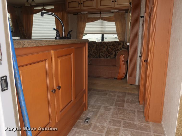 image for item EP9422 2009 Open Range camper