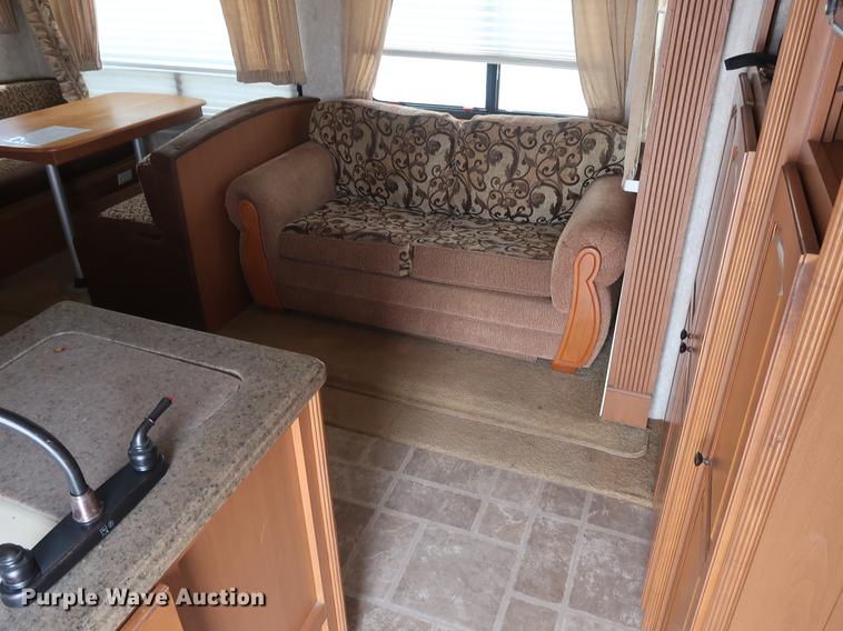 image for item EP9422 2009 Open Range camper