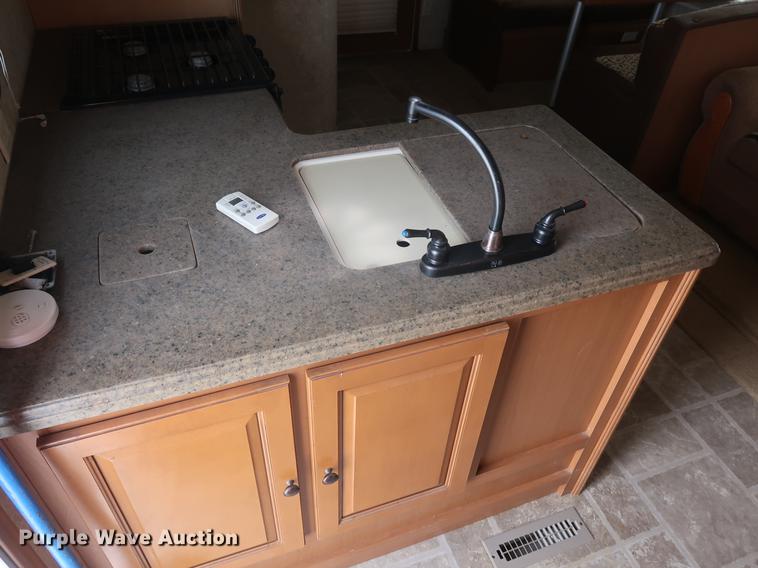 image for item EP9422 2009 Open Range camper