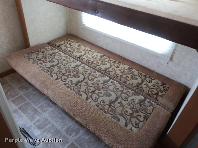 image for item EP9422 2009 Open Range camper