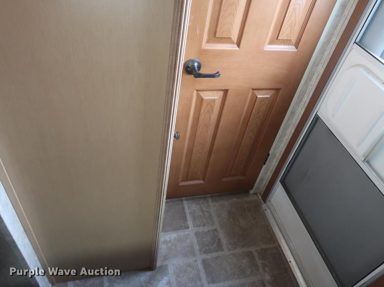 image for item EP9422 2009 Open Range camper