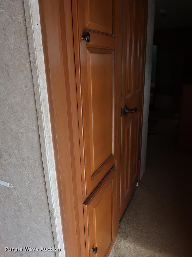 image for item EP9422 2009 Open Range camper