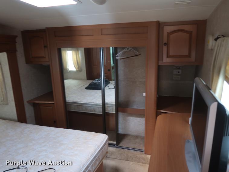 image for item EP9422 2009 Open Range camper