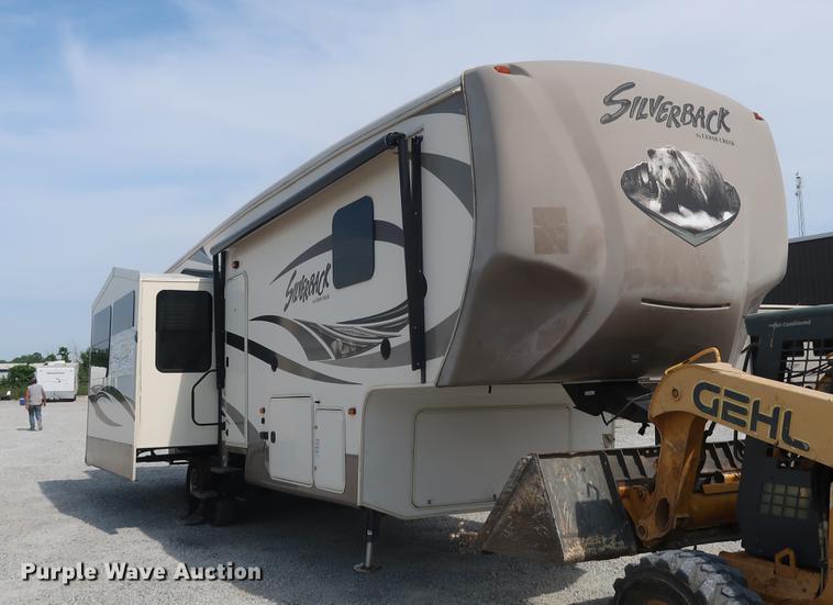image for item EP9425 2015 Cedar Creek Silverback camper