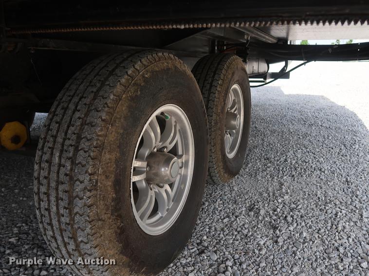 image for item EP9425 2015 Cedar Creek Silverback camper