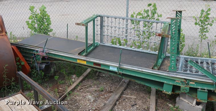 image for item EP9432 Roach conveyor