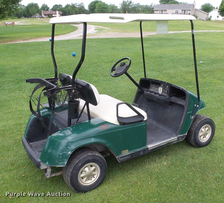 image for item ET9677 Ez-go golf cart