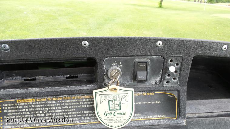 image for item ET9677 Ez-go golf cart