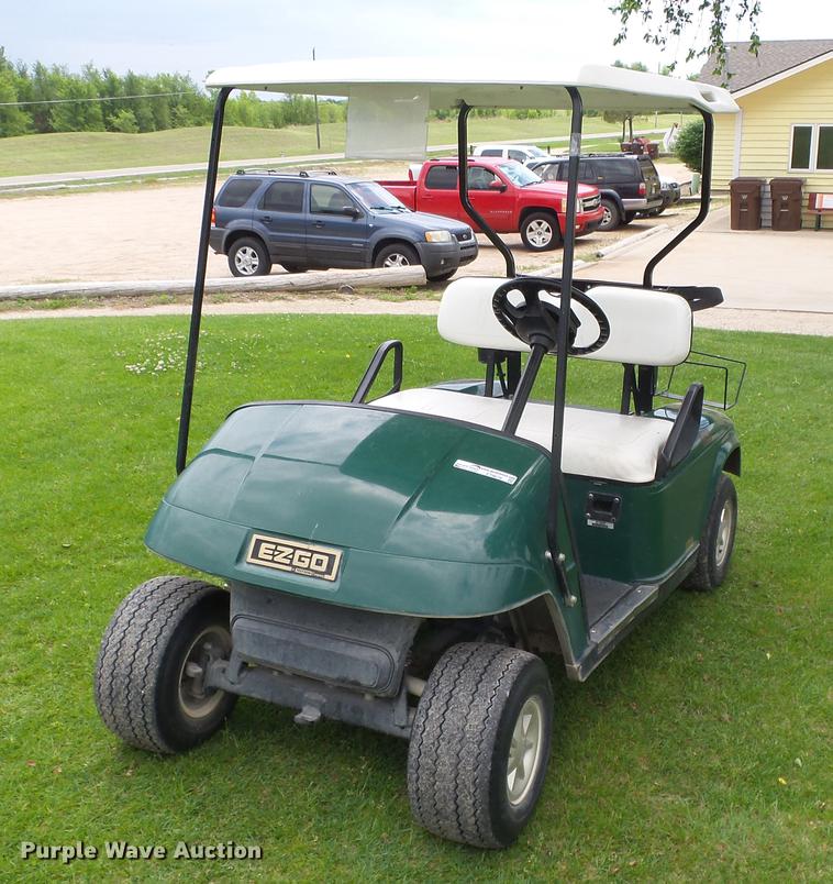 image for item ET9678 Ez-go golf cart