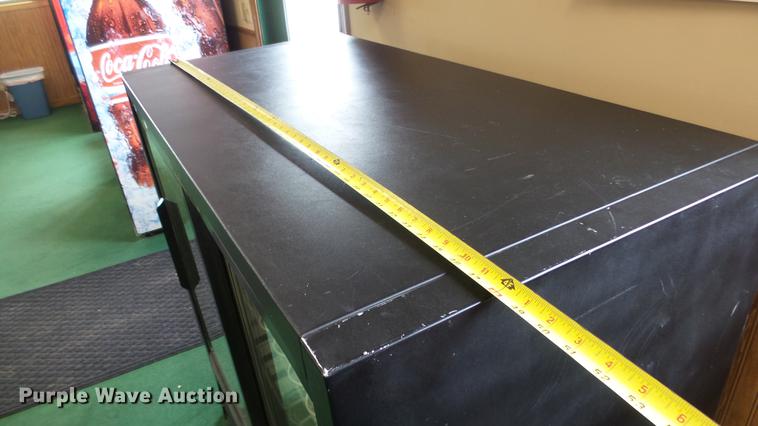 image for item ET9680 (2) coolers