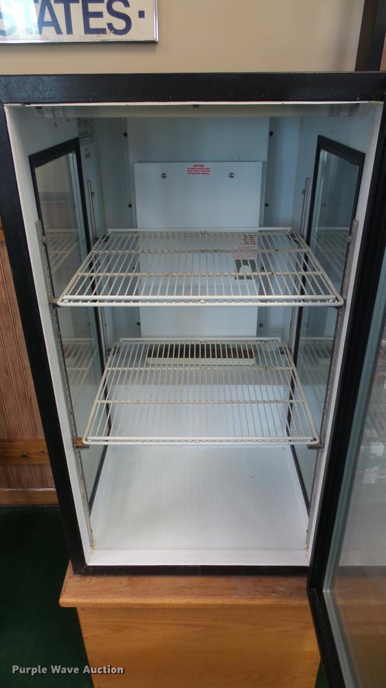 image for item ET9680 (2) coolers