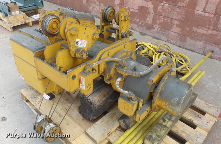 image for item ET9684 Wright wire rope hoist