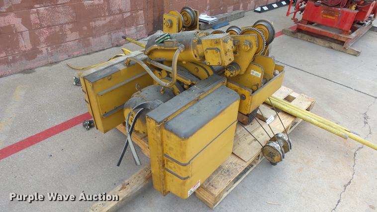image for item ET9684 Wright wire rope hoist