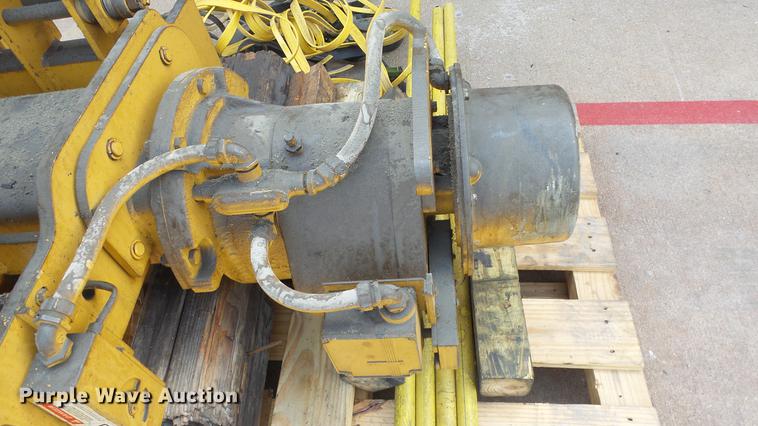 image for item ET9684 Wright wire rope hoist