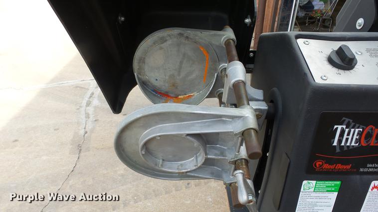 image for item ET9687 Red Devil 0140000 paint shaker