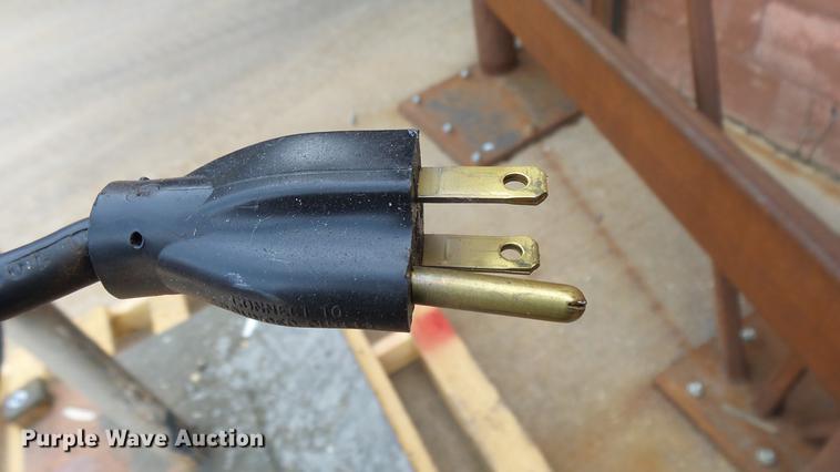 image for item ET9687 Red Devil 0140000 paint shaker