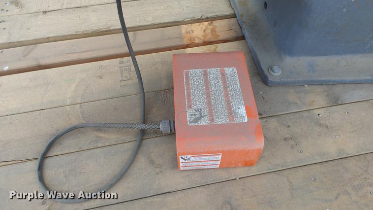 image for item ET9689 Erco 1002 punching and riveting machine