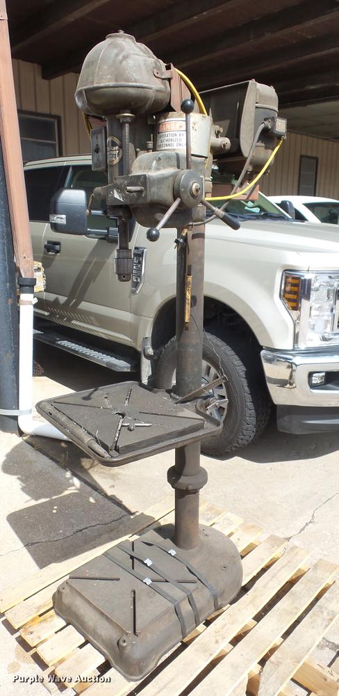 image for item ET9694 Walker-Turner drill press