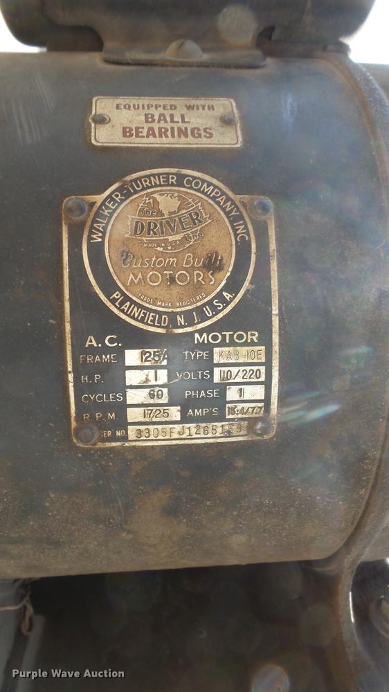 image for item ET9694 Walker-Turner drill press