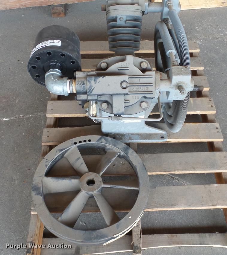 image for item ET9700 Ingersoll Rand H2545D5 air compressor