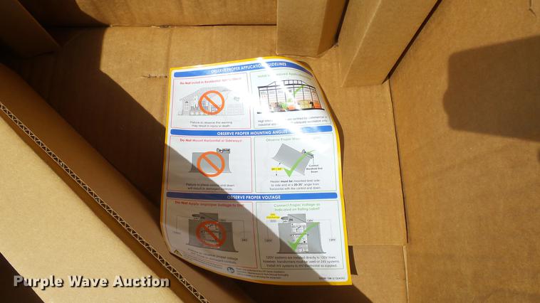 image for item ET9702 Detroit radiant heater