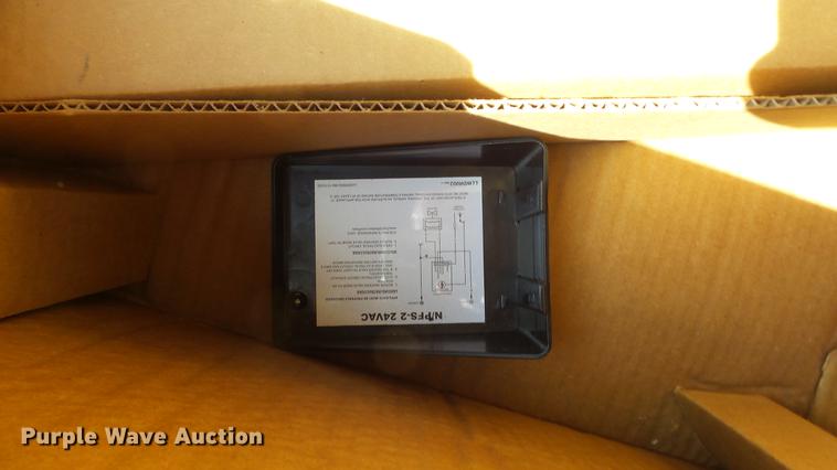 image for item ET9702 Detroit radiant heater