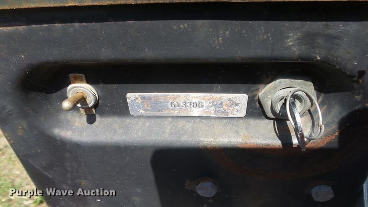 image for item EZ9388 Allis Chalmers Simplicity lawn mower