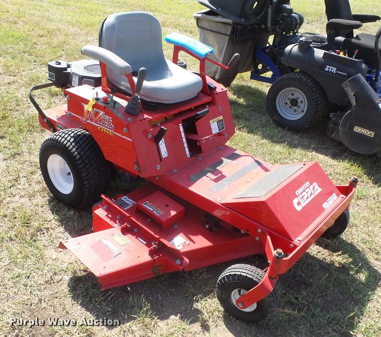 image for item EZ9396 Shivvers 1642K0J1 Country Clipper ZTR lawn mower