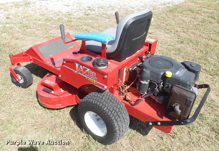 image for item EZ9396 Shivvers 1642K0J1 Country Clipper ZTR lawn mower