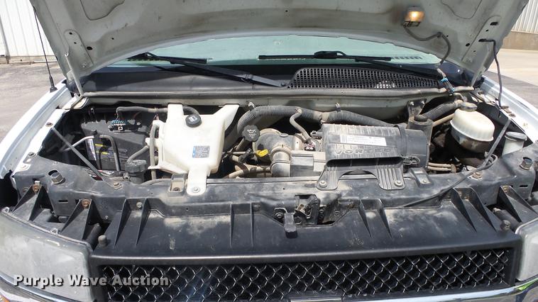 image for item EZ9440 2008 Chevrolet Express 3500 Extended van