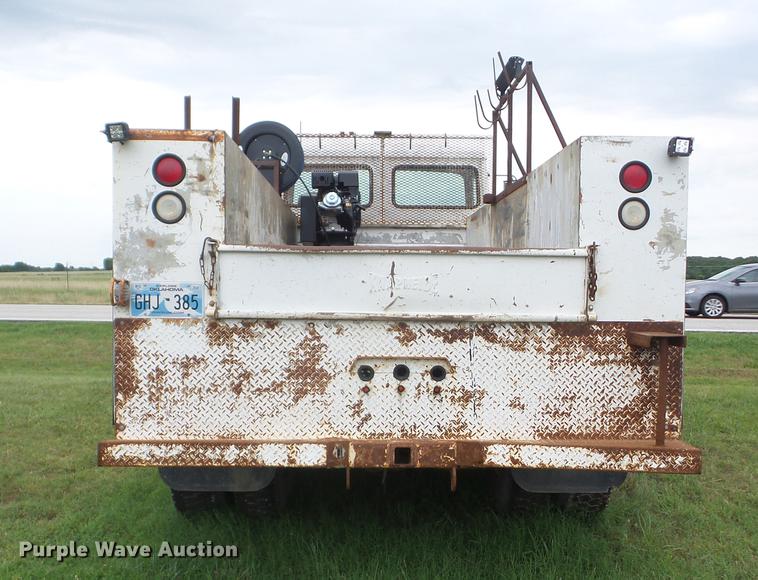 image for item J8505 1990 Mack service truck