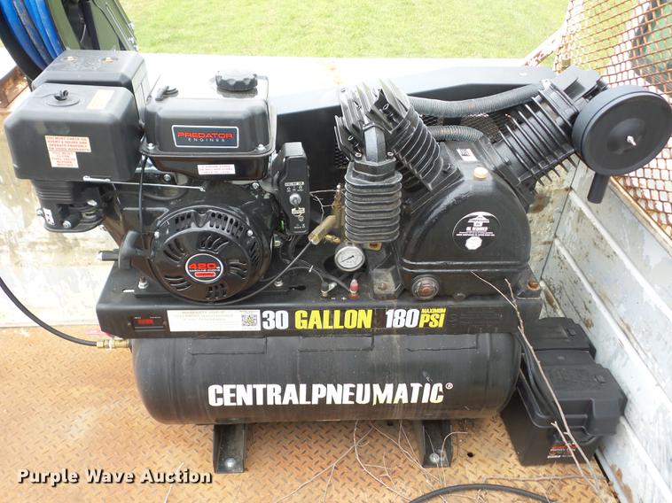 image for item J8505 1990 Mack service truck