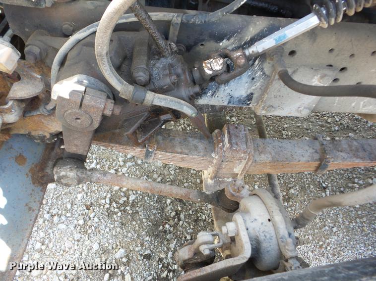 image for item J8507 1989 Ford L8000 dump truck