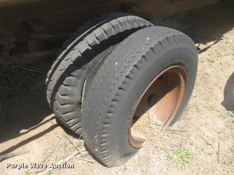 image for item L2346 1963 International 130 series feed truck