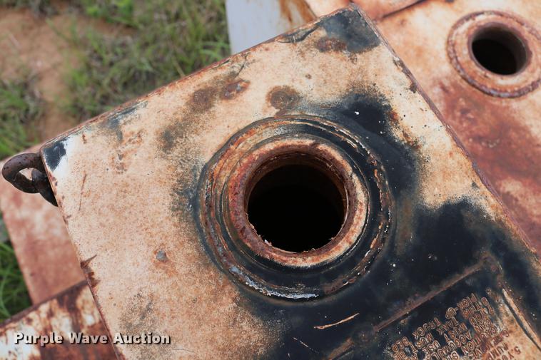 image for item AO9255 (5) fuel tanks