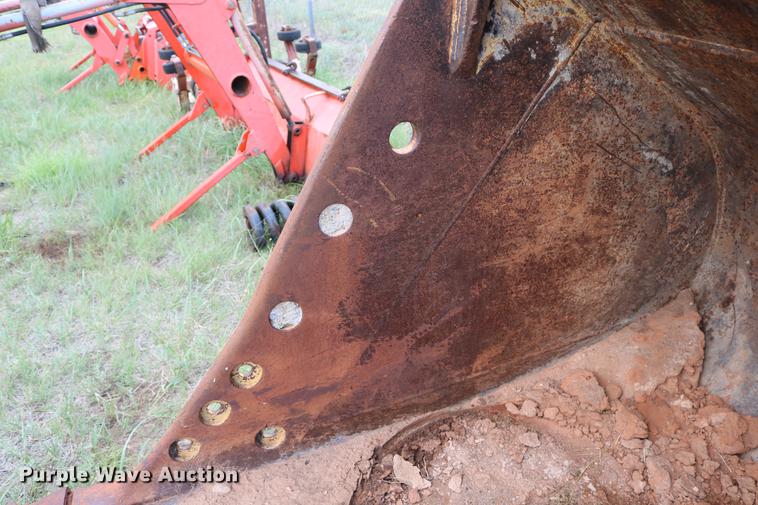 image for item AO9256 Caterpillar 4583 260 excavator bucket